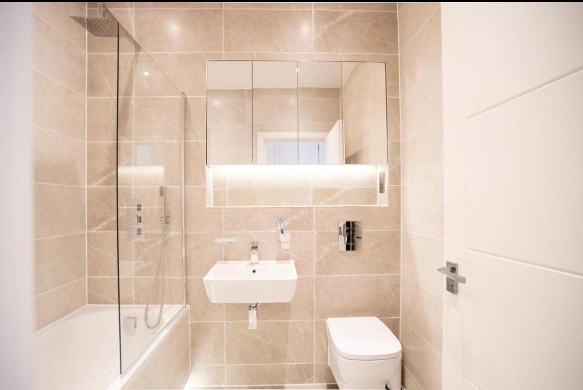 Two Bedrooms, Two Bath, Up To 3 Beds 1 Sofa - Slough Windsor Legoland Екстер'єр фото