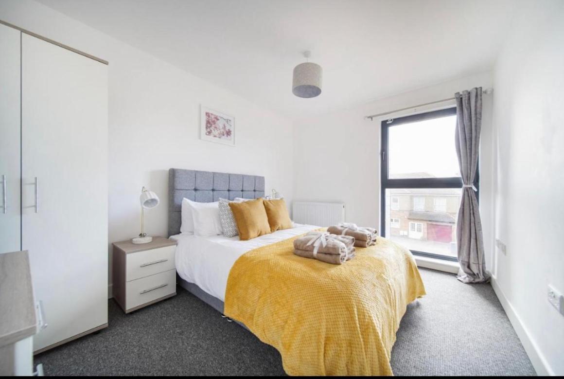 Two Bedrooms, Two Bath, Up To 3 Beds 1 Sofa - Slough Windsor Legoland Екстер'єр фото