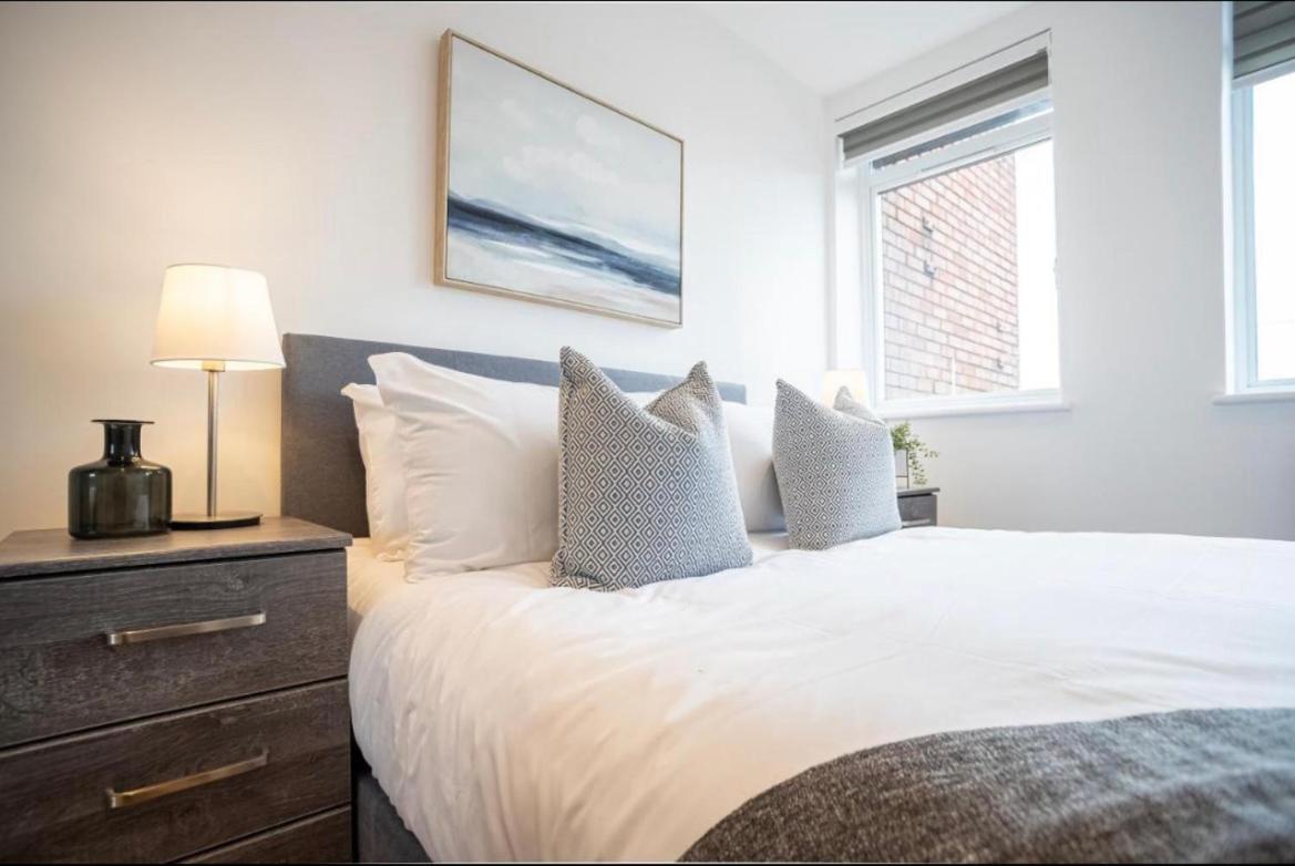 Two Bedrooms, Two Bath, Up To 3 Beds 1 Sofa - Slough Windsor Legoland Екстер'єр фото