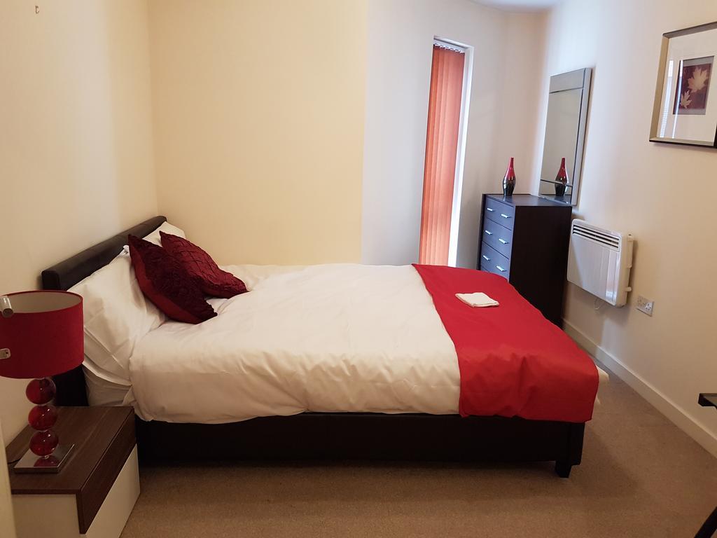 Two Bedrooms, Two Bath, Up To 3 Beds 1 Sofa - Slough Windsor Legoland Екстер'єр фото
